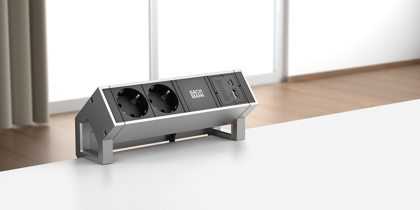 CM_Mini_Port_Replicator_DESK 2