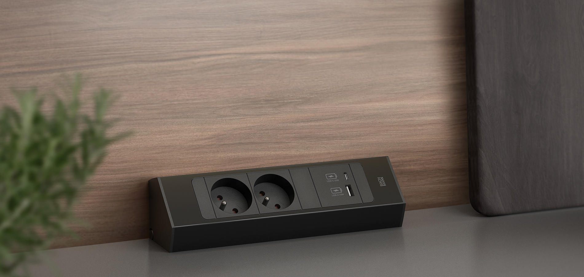 BACHMANN_CASIA2_schwarz-short_UTE