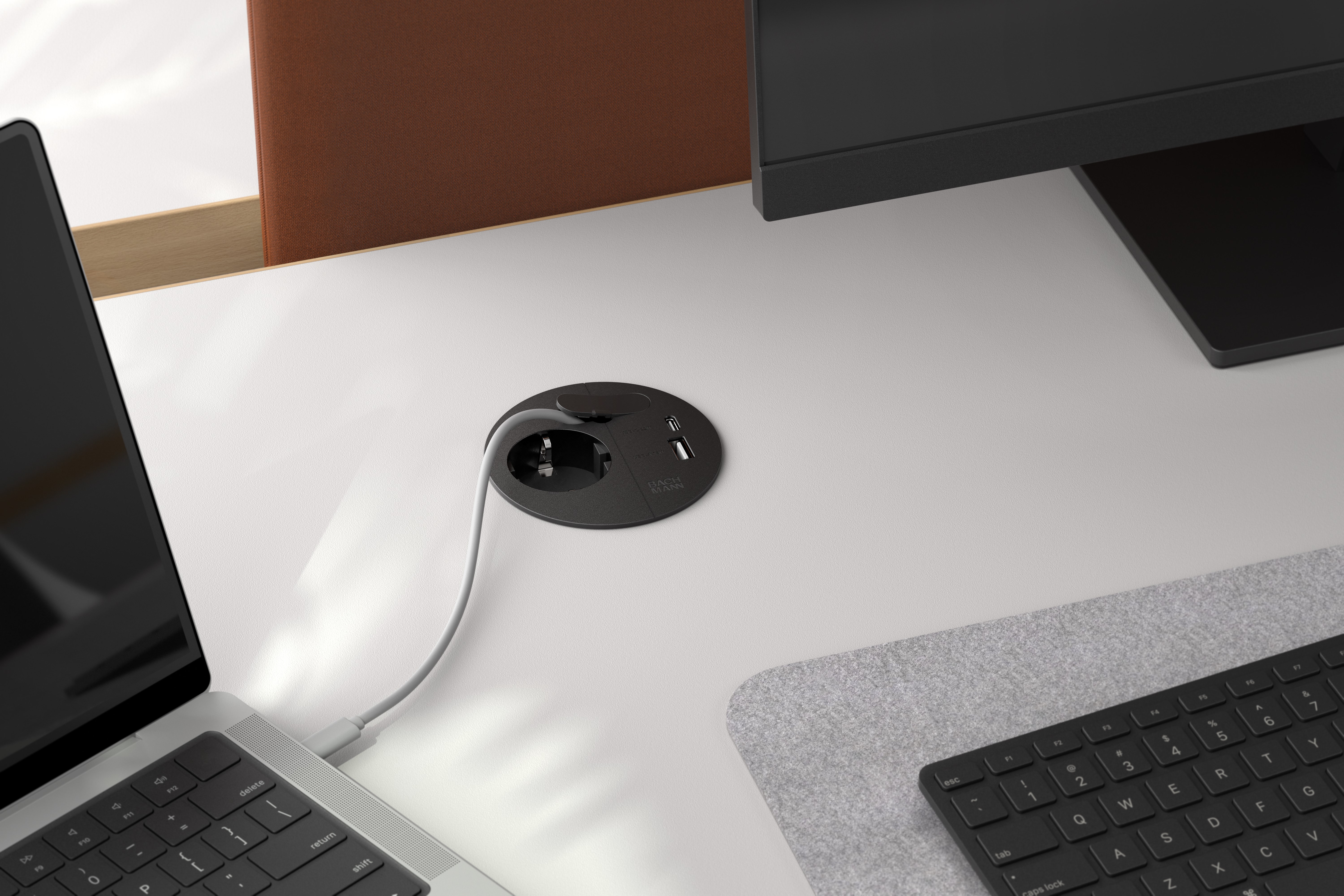 LOOPIN_MOTIV_II_After_schwarz