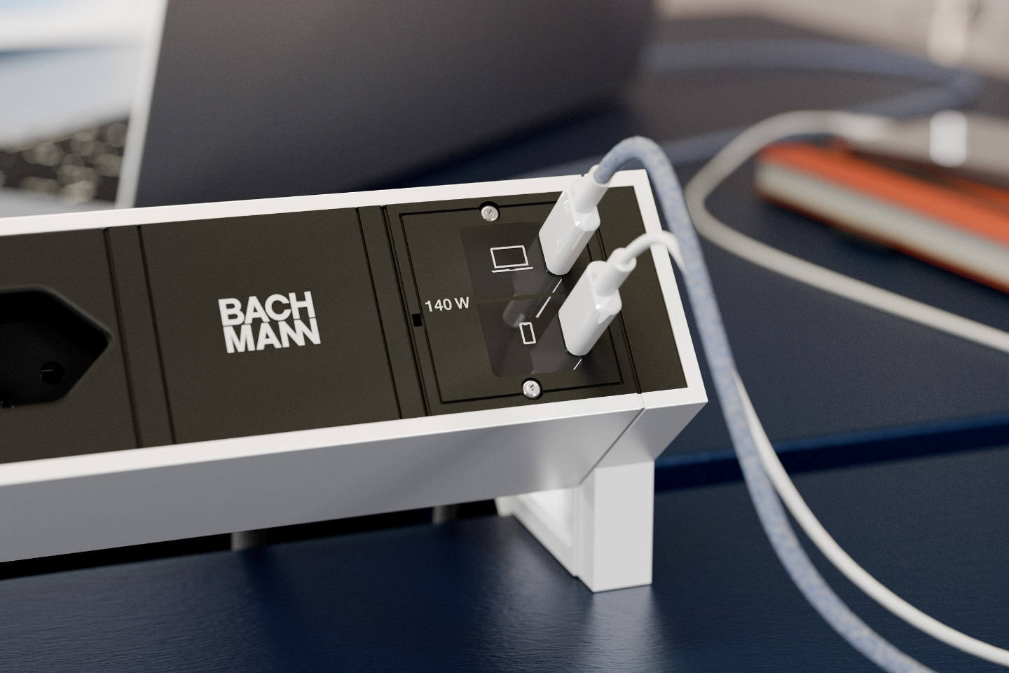 140 Watt CM_Website_Slider 3